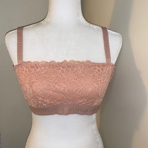 Victoria’s Secret Bra size Large Lace pretty